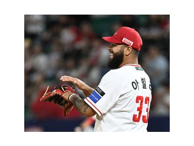 LG 3위 지키기 위해 SSG 맞대결 노란불 켜져
